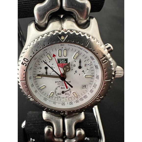 TAG HEUER S/EL Professional 200 Meters Chronograph - Picture 1 of 13